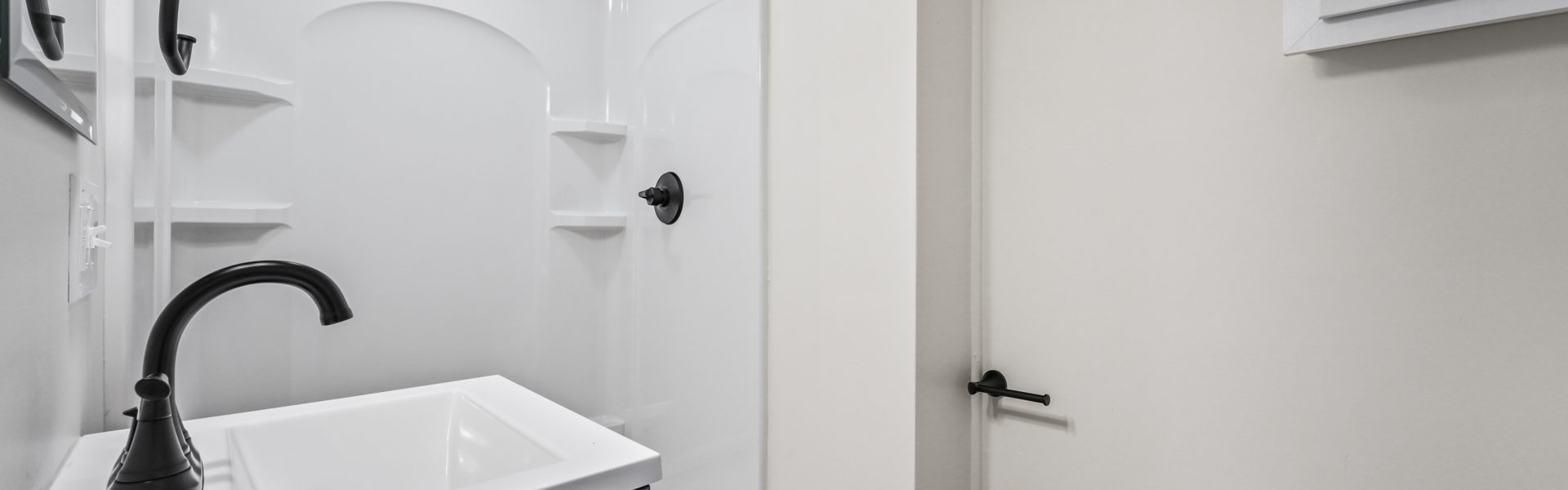 Modern apartment for rent at 35 Saratoga Ave #4 in South Glens Falls, NY