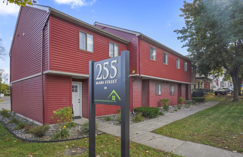 Corinth Apartments for rent in Saratoga County NY with renovated 1-bedroom interiors managed by Green Springs Property Management.