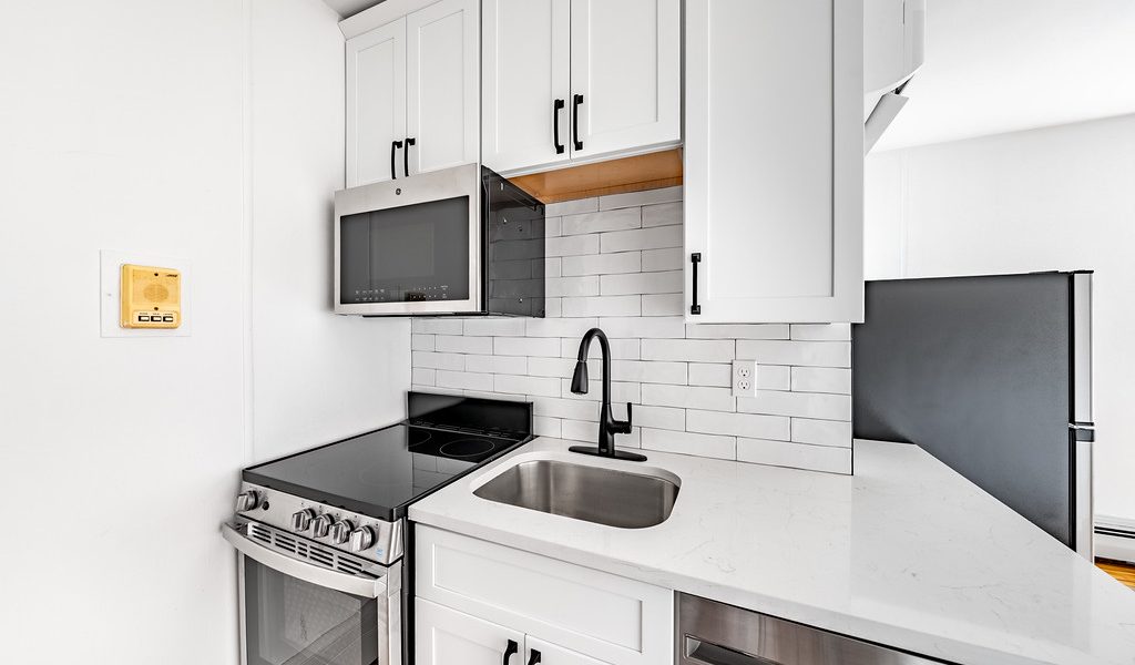Skidmore Mansion Apartments Saratoga Springs NY with renovated interiors managed by Green Springs Property Management.